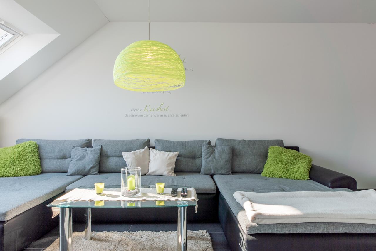 Privatapartment Rethen Apartment *